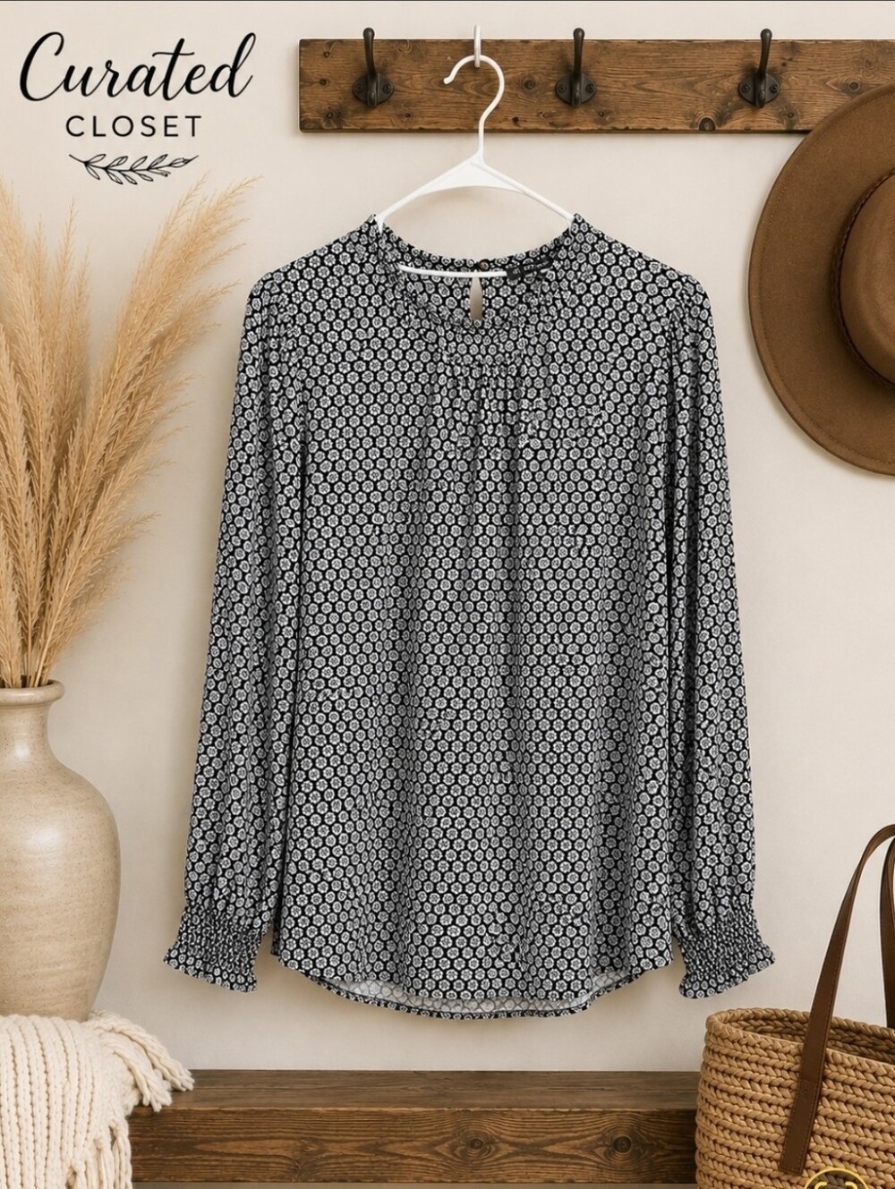 Adrianna Papell Black & White Printed Long Sleeve Blouse